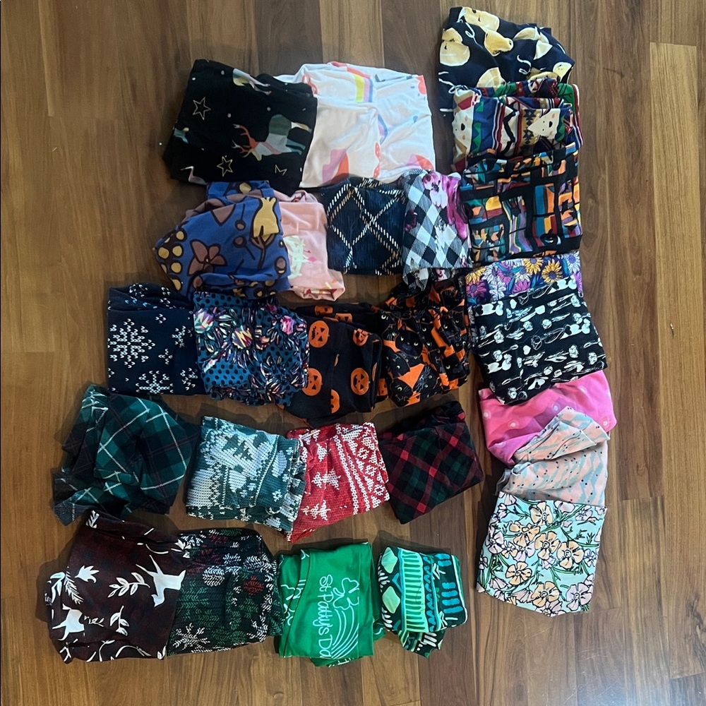 LuLaRoe Kids Leggings and Dot Dot Smile leggings Multicolor Patterns